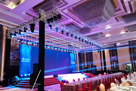 �����������̳